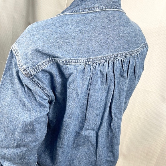 Levi’s Oversize Cool Eco Performance Denim Shirt - Picture 7 of 11